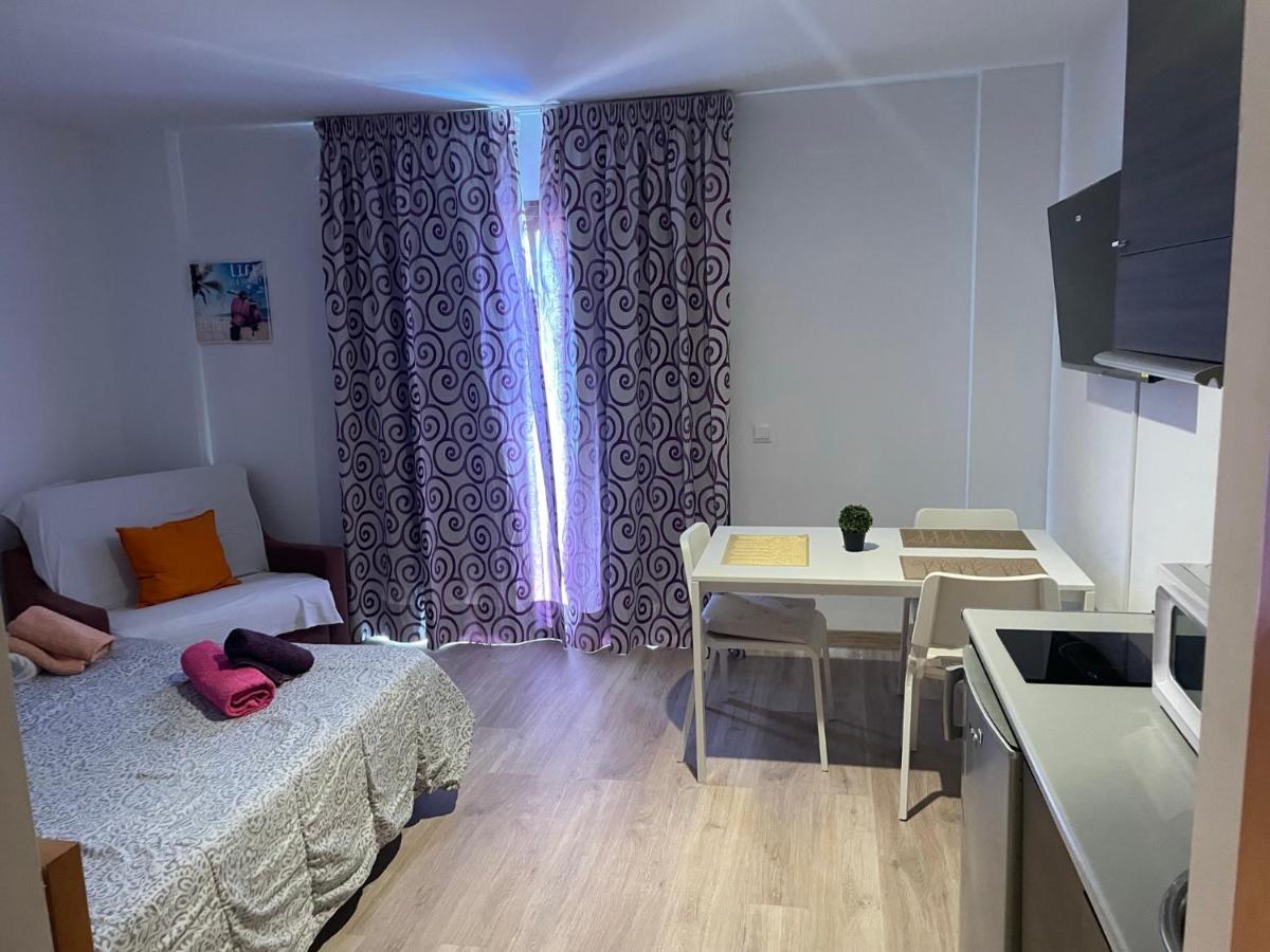 apartamento playa privada Torre Del Mar Bagian luar foto